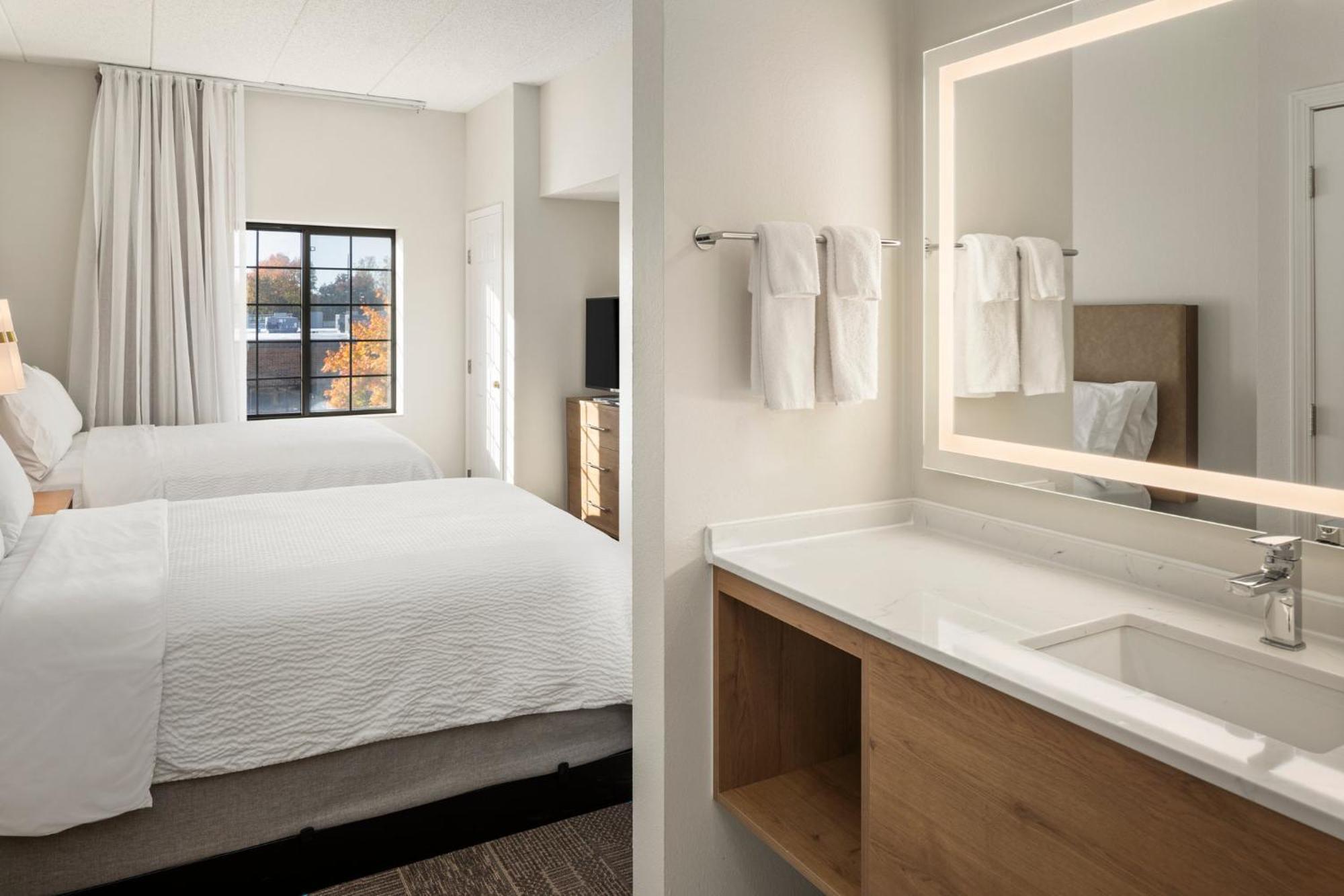 Staybridge Suites Minneapolis-Maple Grove By Ihg Bagian luar foto