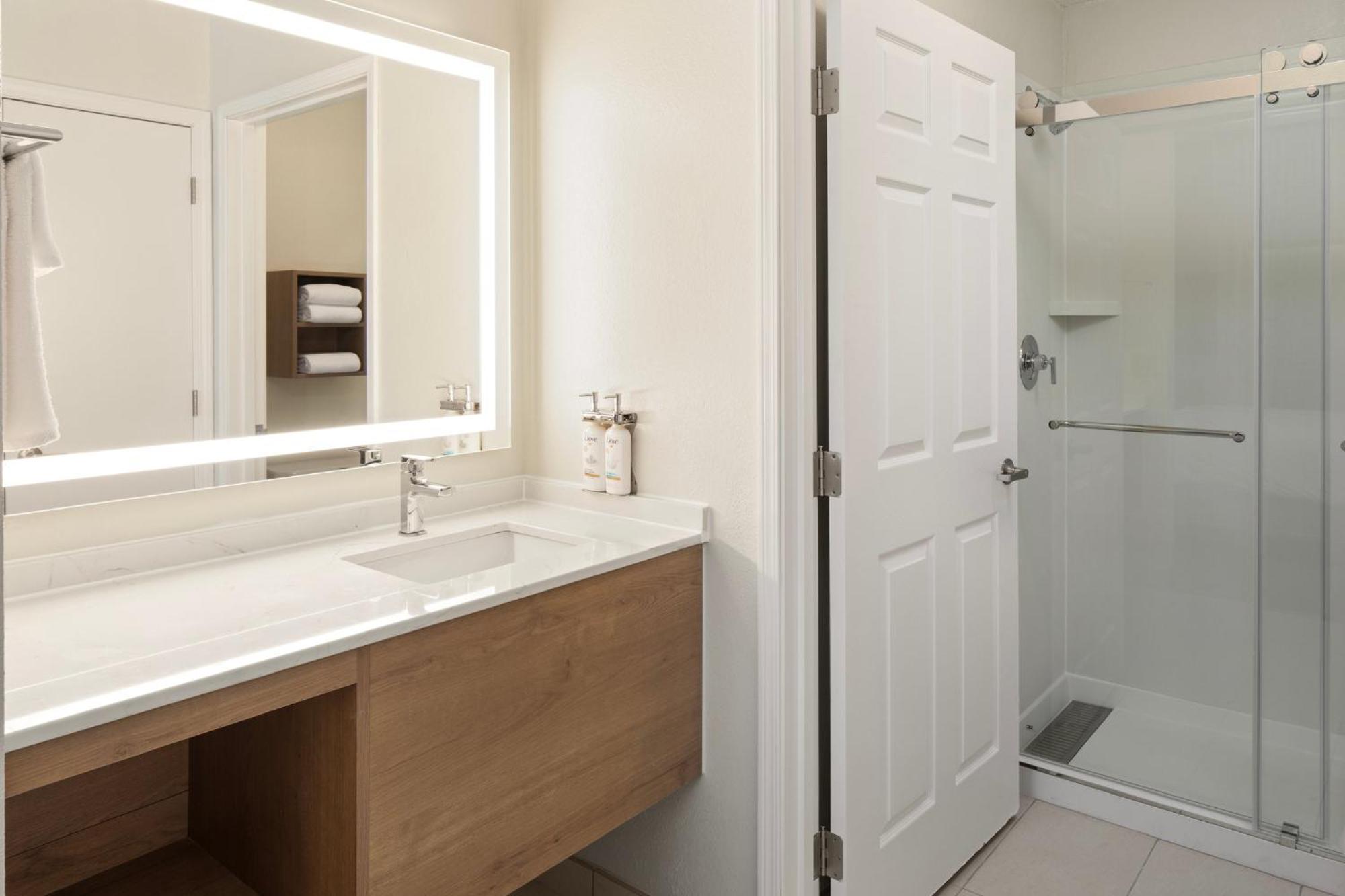 Staybridge Suites Minneapolis-Maple Grove By Ihg Bagian luar foto